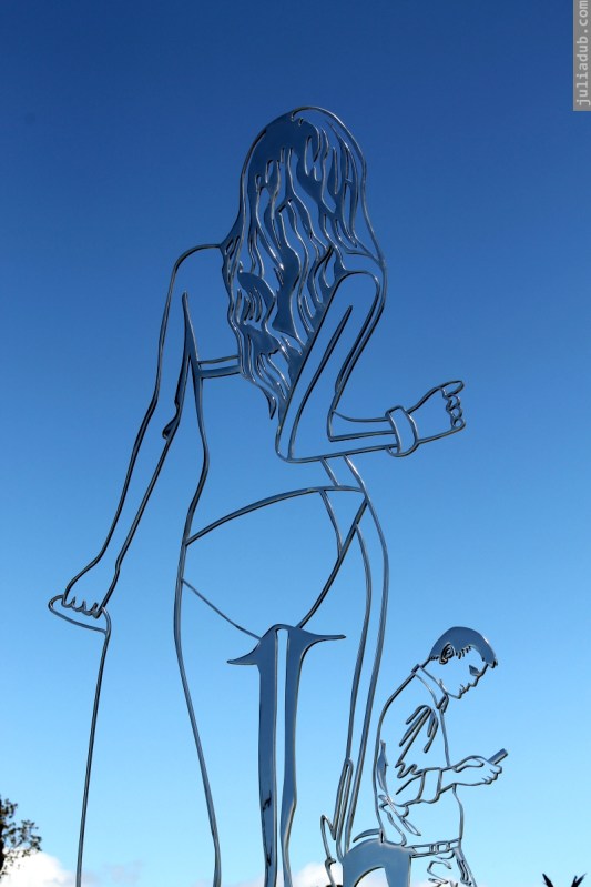 NZ Sculpture OnShore Nov 2012 (15) Anah Dunsheath's 'Communication Breakdown'