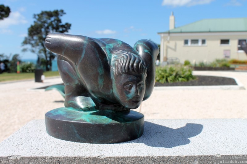 NZ Sculpture OnShore Nov 2012 (20) 'Jazz Man', Llew Summers