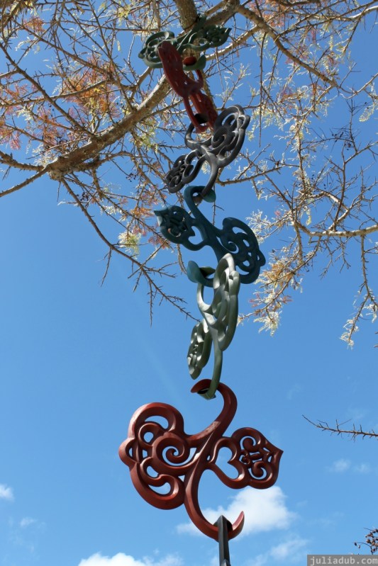 NZ Sculpture OnShore Nov 2012 (23) "POLYTIKI'N"- Toi-Te-Rangiuaia