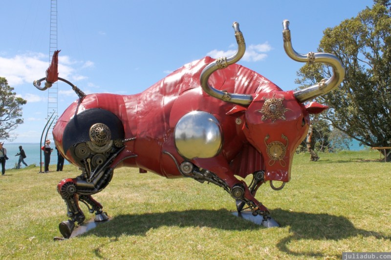 NZ Sculpture OnShore Nov 2012 (83) Marti Wong's 'Swirling Red Bull'